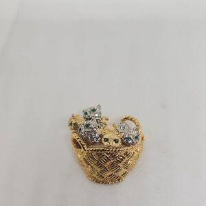 Elegant Gold and Silver Cat Brooch